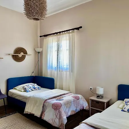 Genari -family Sea View Korakokhórion