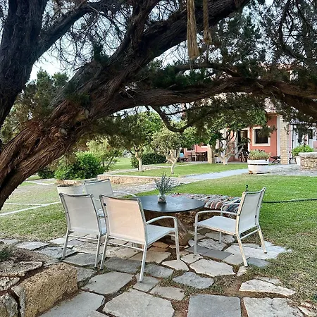 Διαμέρισμα Genari -family Sea View *